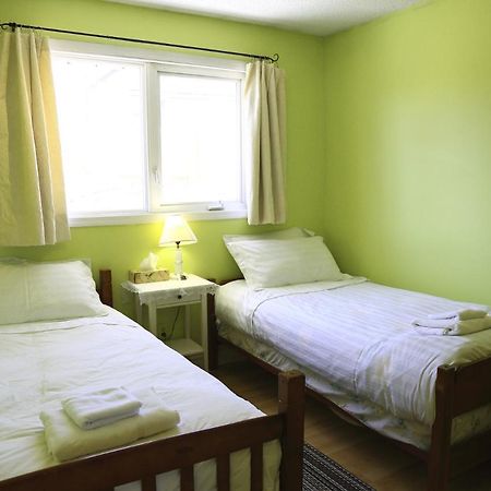 Jenny Guest House Yellowknife Ngoại thất bức ảnh