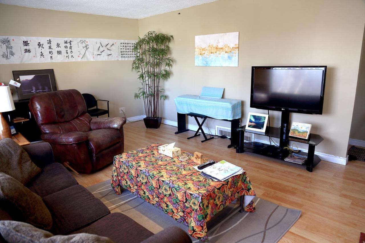 Jenny Guest House Yellowknife Ngoại thất bức ảnh